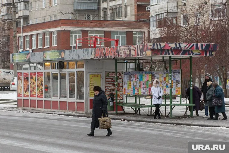 Все три кафе у ДК ВОС принадлежат одному предпринимателю