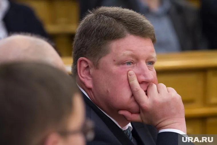 Бывшему депутату грозит до 10 лет колонии