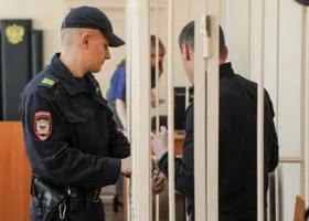 Обвиняемого в издевательствах над свердловчанкой отправили в СИЗО