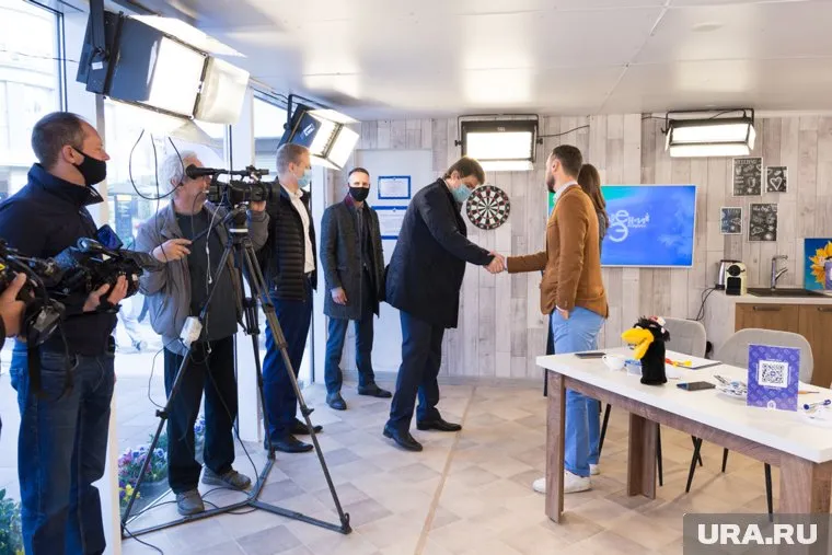 С 22 июня все эфиры «Четвертого канала» будут идти с площадки у Театра эстрады